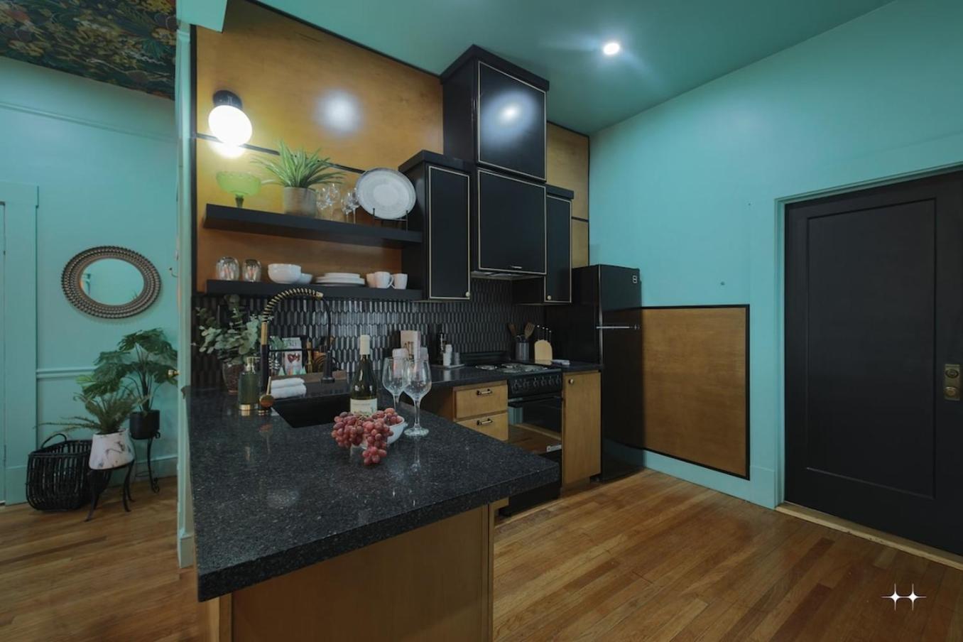 The Cat'S Meow Apt 1 Sunset Heights El Paso Exterior photo
